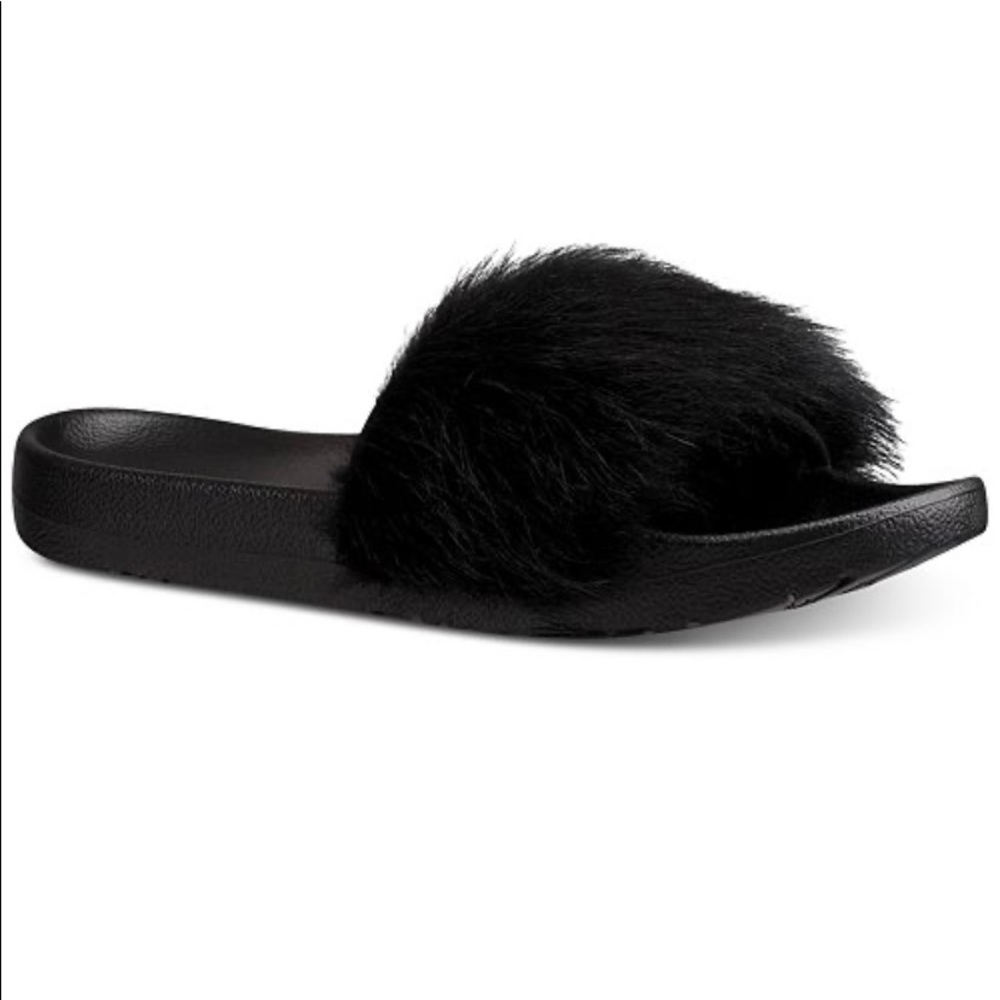 UGG Royale slide black sz7